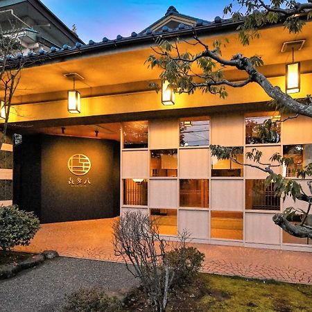 Awazuonsen Kitahachi Hotel Komatsu  Bagian luar foto